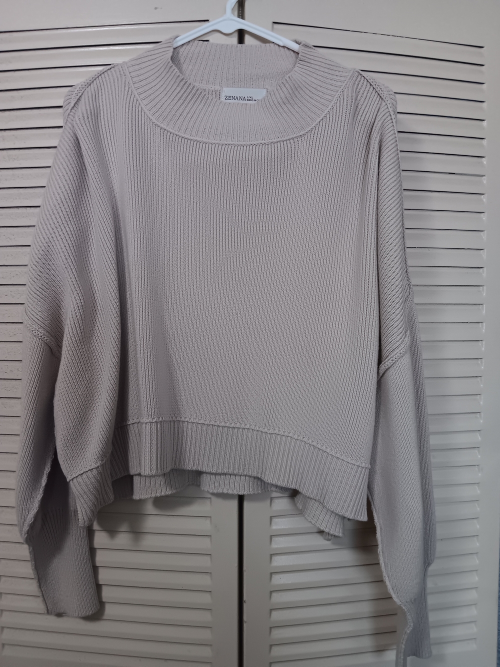 Zenana Light Beige Ribbed Crewneck Sweater